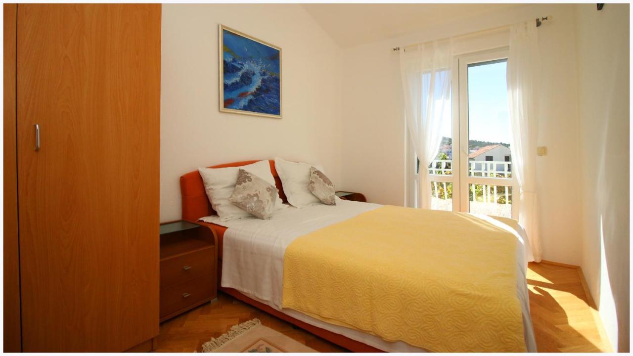 Apartment Katarina And House Marieta Dolac Екстер'єр фото